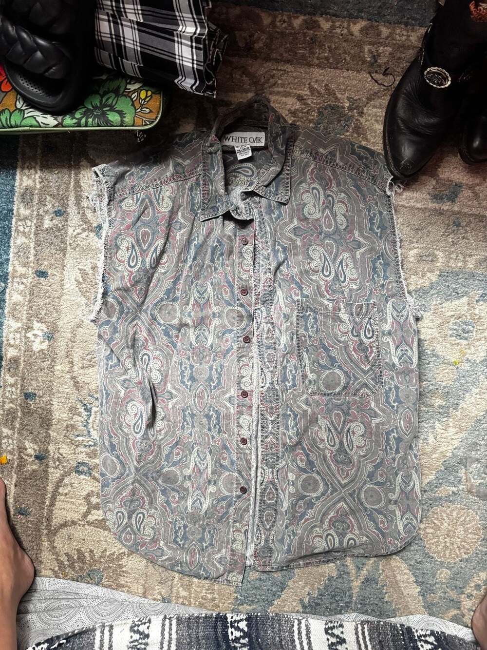 Vintage White Oak Paisley Sleeveless Button Up Cutoff Shirt Size M